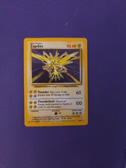 Pokemon TCG Card English Base Set Zapdos 16/102 Holo Rare - Image 2