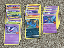 Huge Lot Pokemon Cards TCG Cards CCG Various Series Foil Holofoil Rainbow - Image 4