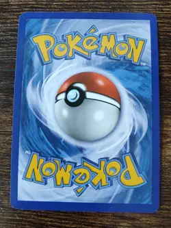 Combee 57/100 Reverse Holo Diamond & Pearl Stormfront Pokemon Card - Image 2