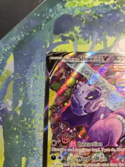Galarian Slowking V 2021 Pokemon Sword & Shield Chilling Reign #179/198 - Image 4
