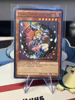 Yugioh Dark Magician Girl YGLD-ENB03 Ultra Rare NM - Image 1