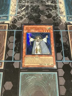 Yugioh TCG Lyla, Lightsworn Sorceress LODT-EN019 Unlimited Ultra MP Original - Image 1