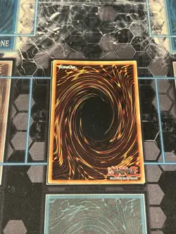 Yugioh TCG Lyla, Lightsworn Sorceress LODT-EN019 Unlimited Ultra MP Original - Image 2