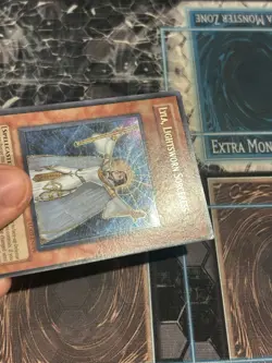 Yugioh TCG Lyla, Lightsworn Sorceress LODT-EN019 Unlimited Ultra MP Original - Image 5