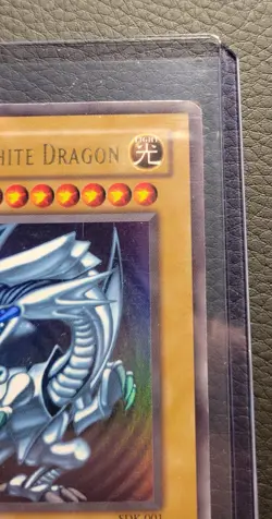 Yu-Gi-Oh! Blue-Eyes White Dragon SDK-001 Kaiba Ultra Rare Holo Unlimited English - Image 2