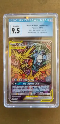 2019 Poke'mon #SM210 Moltres & Zapdos & Articuno Gx CGC 9.5* - Image 1