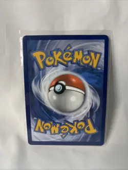Pokemon Card Pikachu VMAX 044/185 Vivid Voltage Full Art Rare Near Mint - Image 2