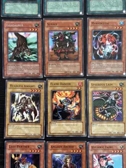 Yu-Gi-Oh! Lot Of Cards - Labyrinth Of Nightmare (LON-)(24 Cards) - Image 3