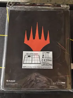 MTG Magic Innistrad: Midnight Hunt Wolf Ultra PRO BINDER 9-Pocket | SEALED - Image 4