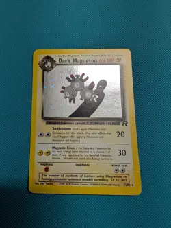 Dark Magneton Holo Pokemon Team Rocket #11 2000 - Image 1