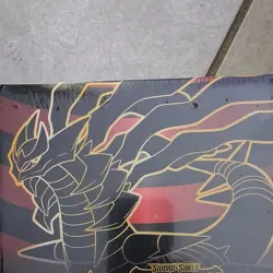 Pokemon TCG Lost Origin Elite Trainer Box Giratina English 65 Sleeves 45 Energy - Image 2