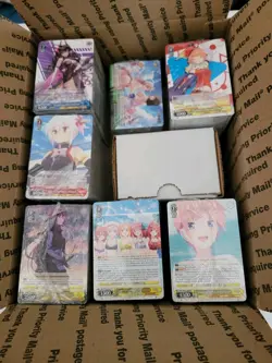 Weiss Schwarz sets Lot 2500+ CR/CC/C/U 100+ R Rares nikke, Hololive etc english - Image 1
