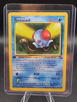 Tentacool 56/62 Pokemon Fossil 1st Edition Common NM 1999 - Image 1