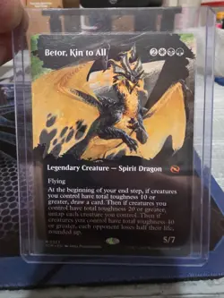 Betor, Kin to All (Borderless) Tarkir: Dragonstorm Regular - Image 1