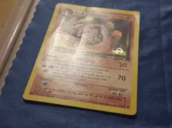 MP Dark Charmeleon Silver W Stamp Error Kraft (Gold) Promo CREASED Pokemon Card - Image 3