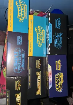 Ascended HEROES (Pokemon Center) pokemon etb lot sealed - Image 2