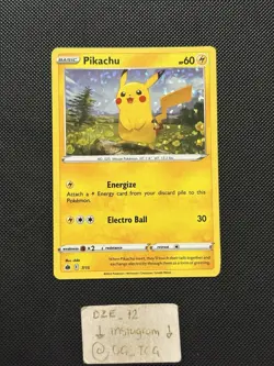 Pokemon 2022 Mcdonalds - Pikachu - 7/15 - Holo Rare - NM-VLP - Image 1