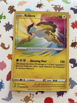 Pokemon TCG Raikou Amazing Rare 050/185 Vivid Voltage Set NM CONDITION - Image 1