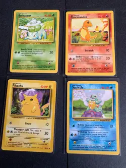 Base set Starter Bundle - Pikachu / Charmander / Squirtle / Bulbasaur Pokemon - Image 2