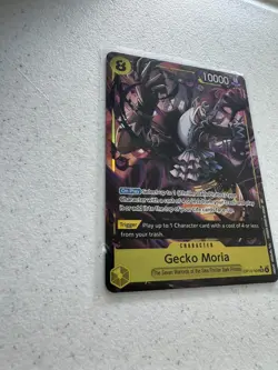 Gecko Moria (Alternate Art) op14-104 SR Mint Unplayed - Image 4