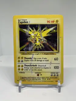Zapdos - 16/102 - Holo Unlimited Base Set Poor Pokemon Card - DMG - Image 1
