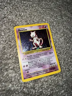 Pokemon TCG Mewtwo Base Set Holo Rare Card 10/102 Vintage - Image 1