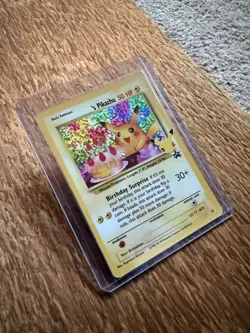 Birthday Pikachu 24/53 - Celebrations 2021 - Ultra Rare Holo - Pokemon TCG - Image 2