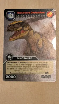 Rare Dinosaur King Card. SAS 002/100 Mapusaure Destructeur - Image 1