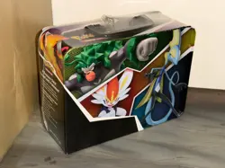 Pokemon Collector's Chest Charizard Fall 2020 NEW SEALED 5 Booster Packs SEE Des - Image 3