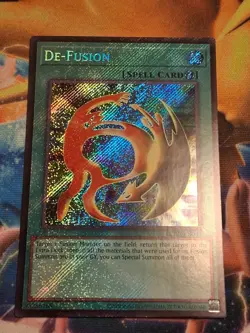 De-Fusion LCKC-EN044 (Unlimited) Secret Rare Yugioh Card Light Play - Image 1