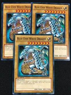 YUGIOH BLUE EYES WHITE DRAGON SDDC-EN004 1ST COMMON X3 (NM) - Image 1