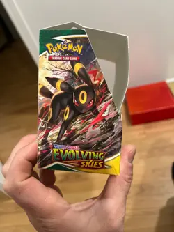 Empty Pokemon TCG Sword & Shield Evolving Skies Booster Box - No cards - Image 3
