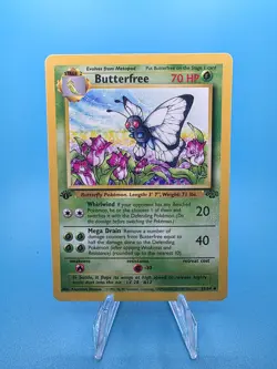 1st Edition Butterfree 33/64 Jungle Regular Pokemon - Image 1