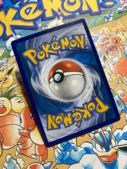 Mew 011/025 Holo Rare Celebrations Pokemon TCG - Image 4