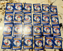 24 random trading card Pokemon lot- 1990s VINTAGE Lot 5 - Image 3