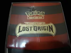 Pokemon TCG: Sword & Shield—Lost Origin Elite Trainer Box - Image 4