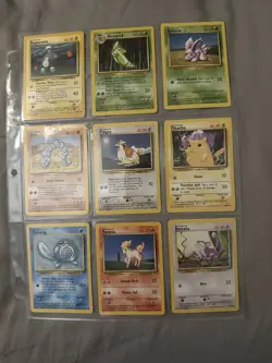 Vintage Pokemon 1999 English Base Set Lot of 84 NM to Mint - Image 4