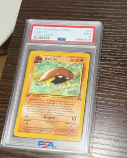 1999 POKEMON FOSSIL 1ST ED #50 KABUTO PSA 9 - Image 1