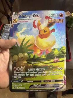 Flareon VMAX SWSH180 Jumbo Cards Holo - Image 1