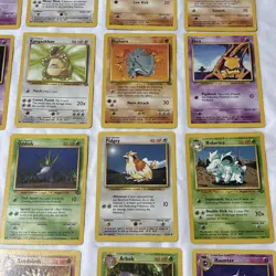 Vintage 1999 Pokemon Cards Lot 25 Base Jungle Fossil LP/NM No Duplicates - Image 5