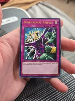 Dimensional Prison MAGO-EN158 Maximum Gold 1st Edition Nm Yugioh - Image 1