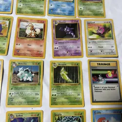 Vintage 1999 Pokemon Cards Lot 25 Base Jungle Fossil LP/NM No Duplicates - Image 5