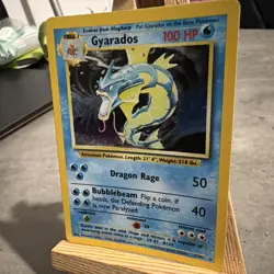 Gyarados 6/102 Holo Base Set Pokemon Card WOTC - Image 1