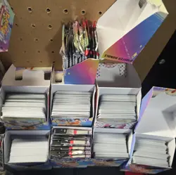 Pokemon TCG Prismatic Evolutions BULK 3500+ cards. Commons, Reverses, Holos,ex - Image 5