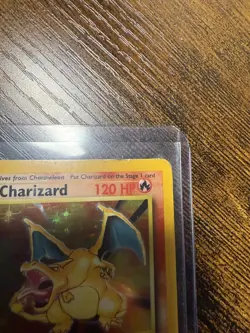Charizard 4/102 Base Set 1999 Holo Pokemon Card WOTC Vintage - Image 3