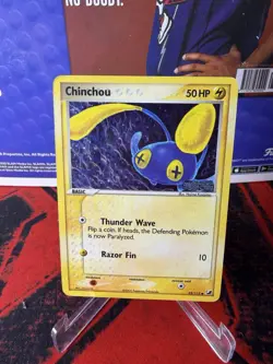 Chinchou 52/115 Unseen Forces Reverse Holo MP Pokemon Card - Image 1
