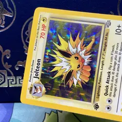 Jolteon 1st Edition Holo Jungle 4/64 1999 Pokemon LP - Image 3
