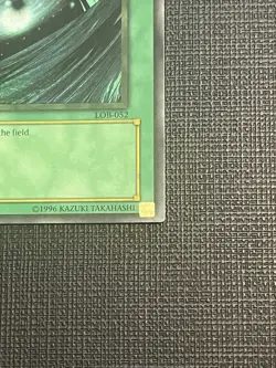 Dark Hole 1st Edition LOB-052 Wavy Foil Super Rare Yu-Gi-Oh Card DMG - Image 3