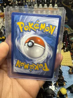 2021 Pokemon Celebi V (Full Art) 245/264 Swsh08: Fusion Strike Holo *L1* - Image 2