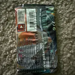 Pokemon Trading Card Game Sun & Moon Cosmic Eclipse Booster Pack 820650805899 - Image 2